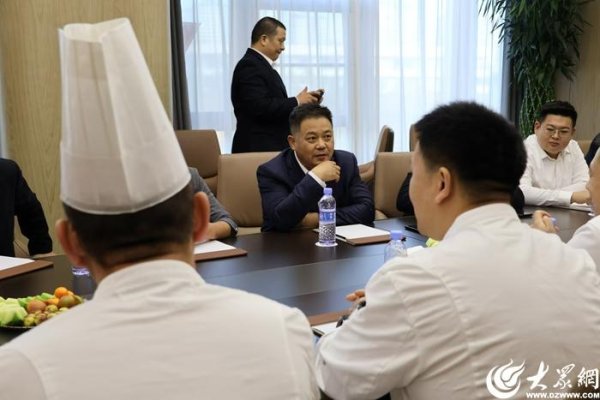 炒股配资中心 我是东营人丨从一口“妈妈菜”到一生“东营人” 一家亲妈妈菜创始人韩晓宁与东营的双向奔赴